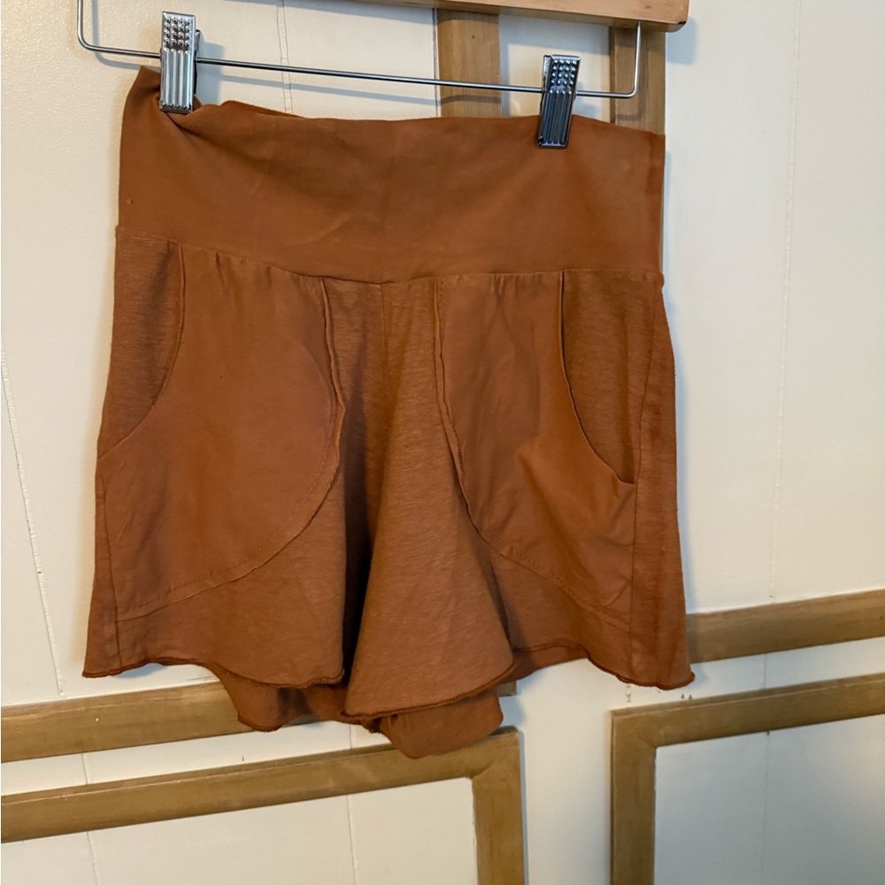 Perfect pockets shorty shorts,handmade/dyed organic hemp/cotton knit. - Picture 2 of 6
